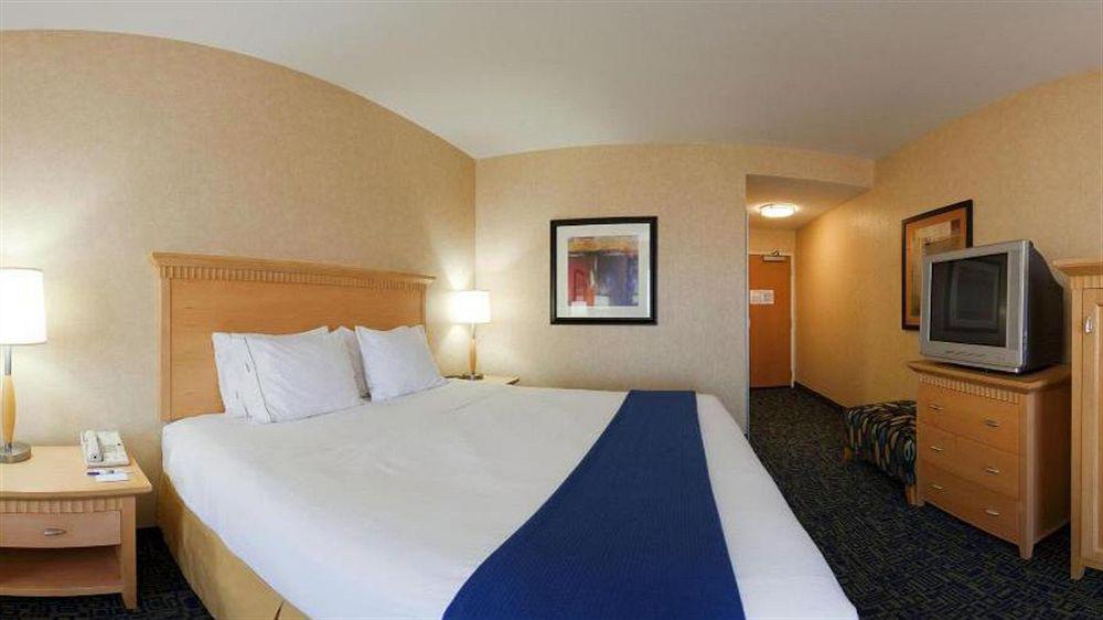 Holiday Inn Express Hotel & Suites Sacramento Airport Natomas, An Ihg Hotel Zewnętrze zdjęcie