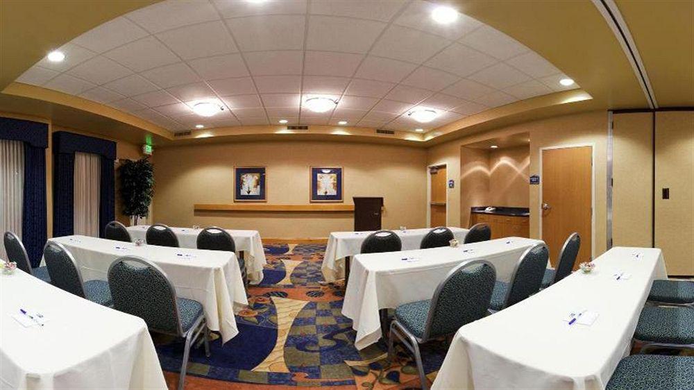 Holiday Inn Express Hotel & Suites Sacramento Airport Natomas, An Ihg Hotel Zewnętrze zdjęcie