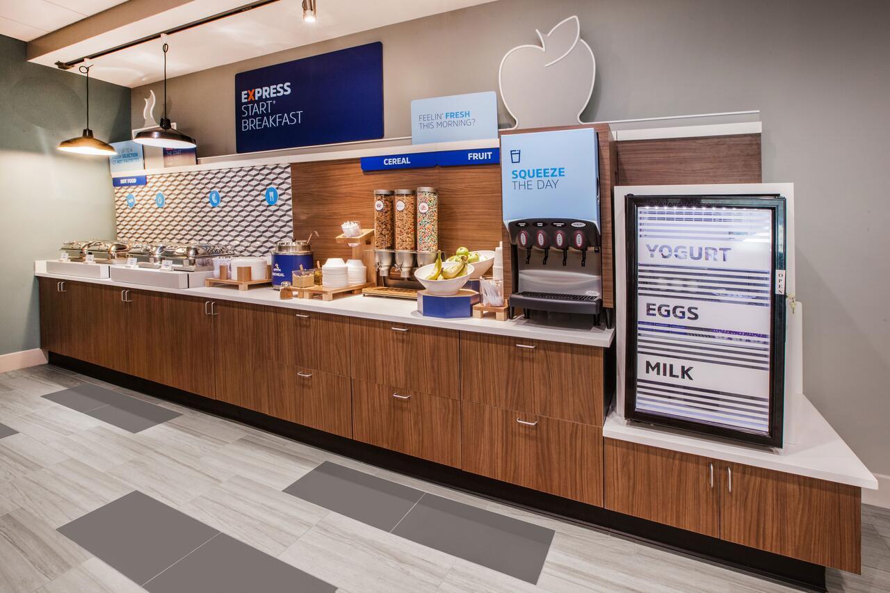 Holiday Inn Express Hotel & Suites Sacramento Airport Natomas, An Ihg Hotel Zewnętrze zdjęcie